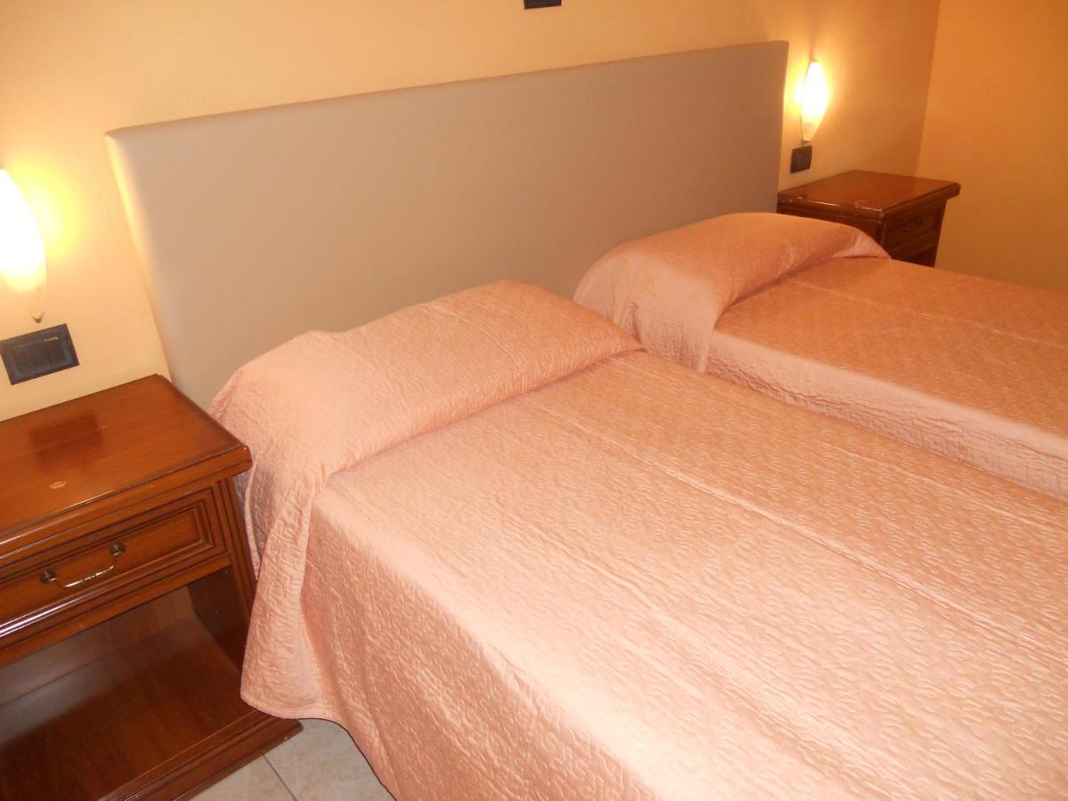 Hotel Salus Montecatini Terme Exterior photo